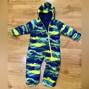 Patagonia 18-24 month reversible snowsuit
